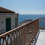 B&B Abbraccio Boutique Retreat 아말피