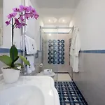 Abbraccio Boutique Retreat