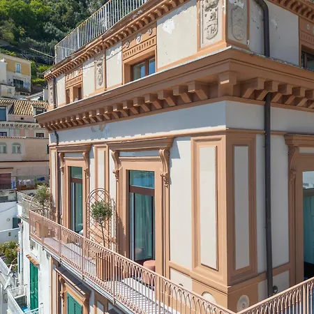Abbraccio Boutique Retreat B&B