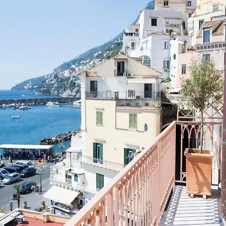 Abbraccio Boutique Retreat Bed & Breakfast